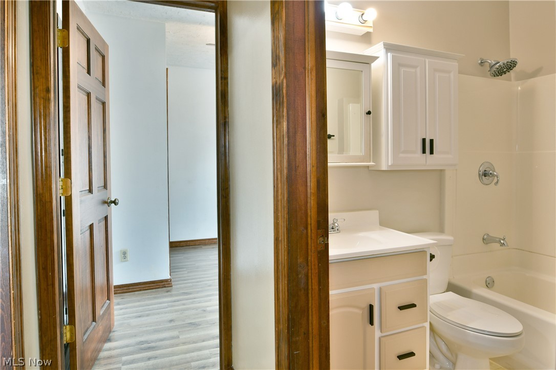 1806 Sheridan Avenue NE Warren OH 44483