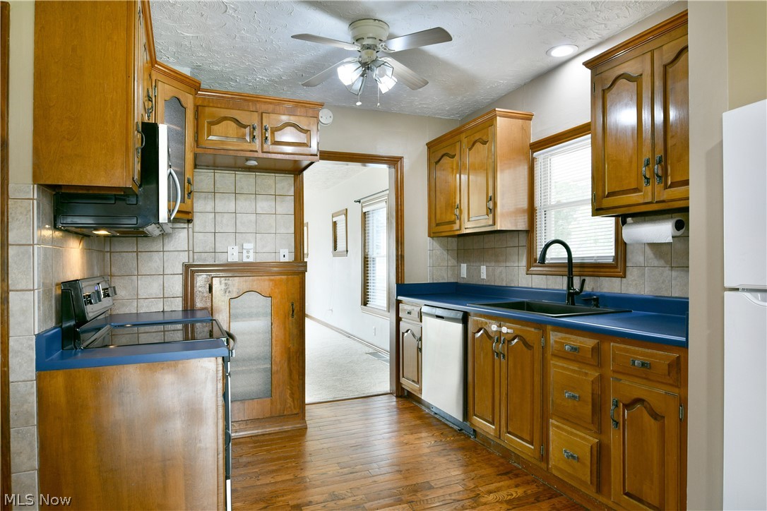 1806 Sheridan Avenue NE Warren OH 44483