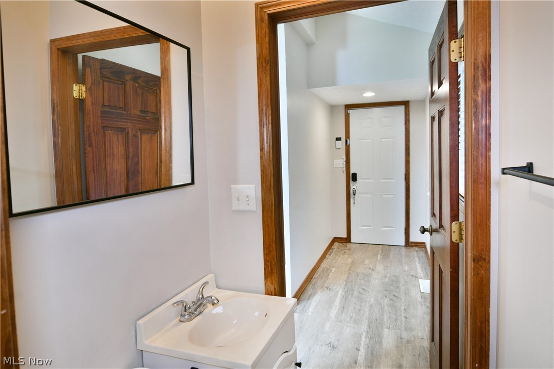 1806 Sheridan Avenue NE Warren OH 44483