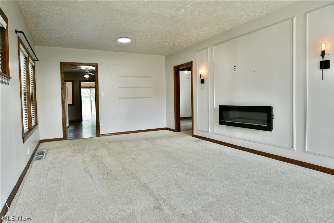 1806 Sheridan Avenue NE Warren OH 44483