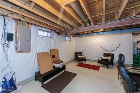 160 Stonepointe Drive Berea OH 44017