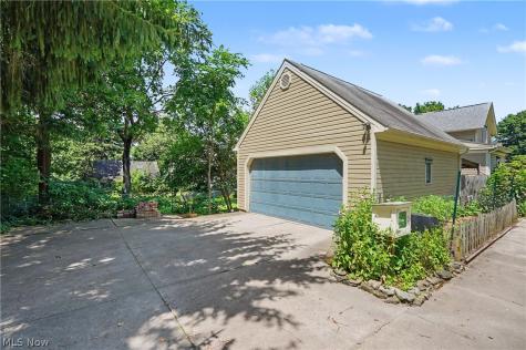 236 E Williams Street Kent OH 44240