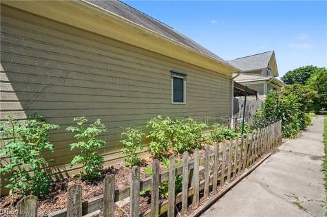236 E Williams Street Kent OH 44240