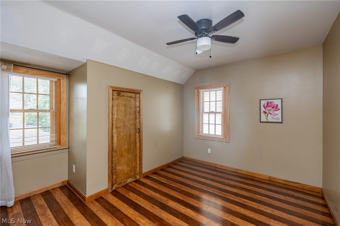 2030 W 100th Street Lakewood OH 44102