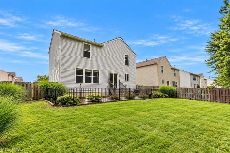 9812 Seton Drive Olmsted Twp OH 44138
