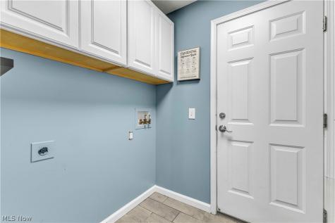 9812 Seton Drive Olmsted Twp OH 44138
