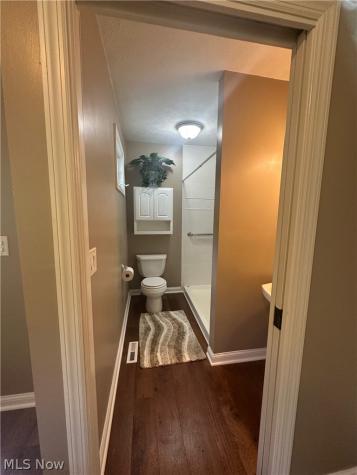 21766 Woodfield Trail Strongsville OH 44149
