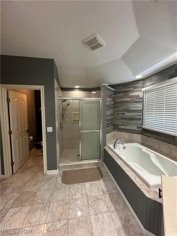 21766 Woodfield Trail Strongsville OH 44149