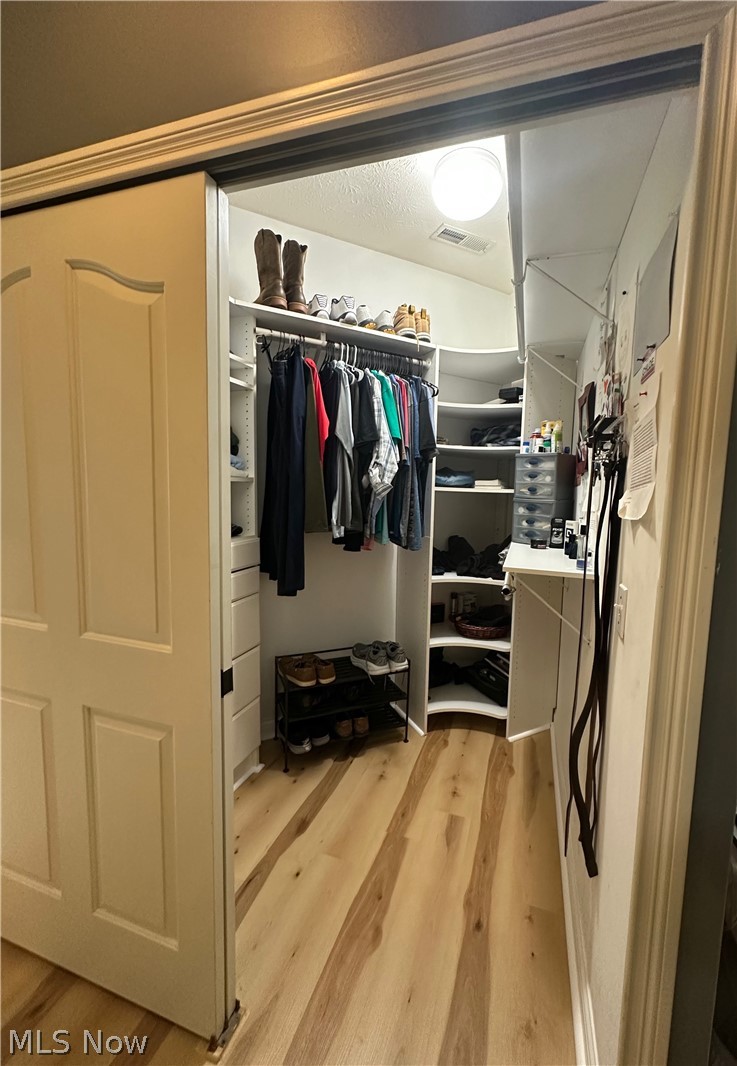 21766 Woodfield Trail Strongsville OH 44149