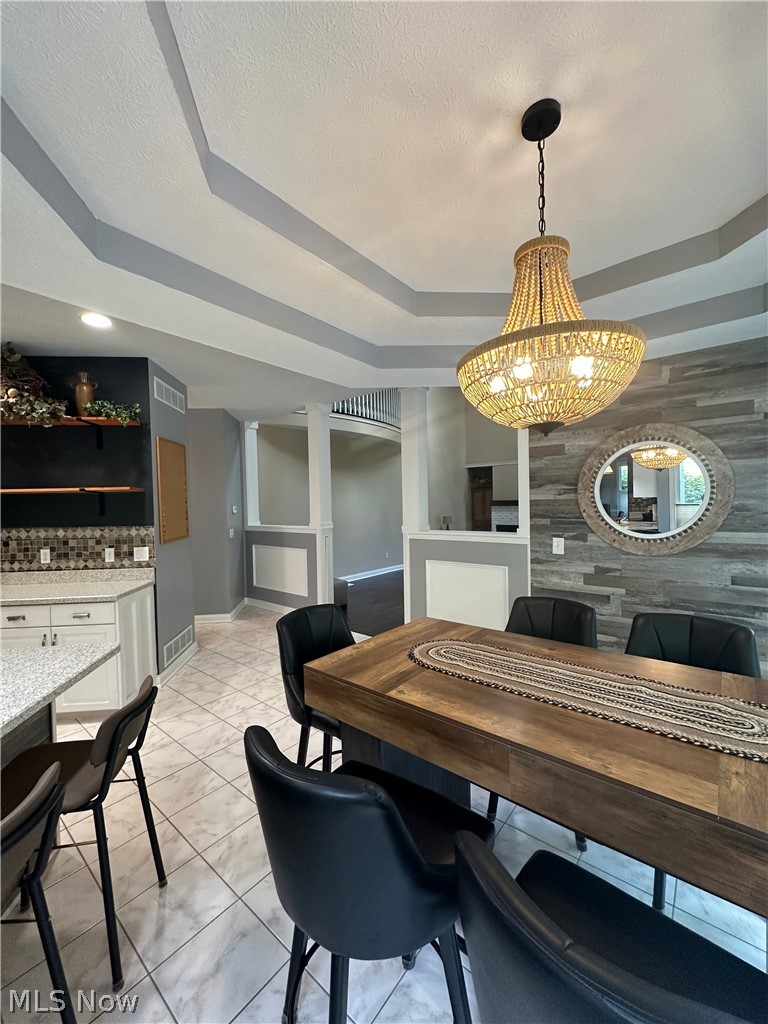 21766 Woodfield Trail Strongsville OH 44149