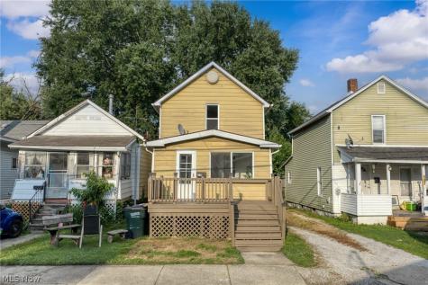109 15th Street NW Barberton OH 44203