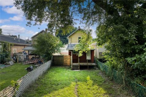 109 15th Street NW Barberton OH 44203