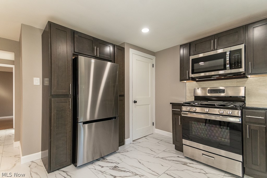 11649 E Hill Drive Chesterland OH 44026