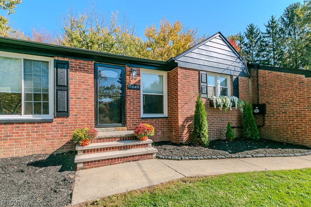 11649 E Hill Drive Chesterland OH 44026