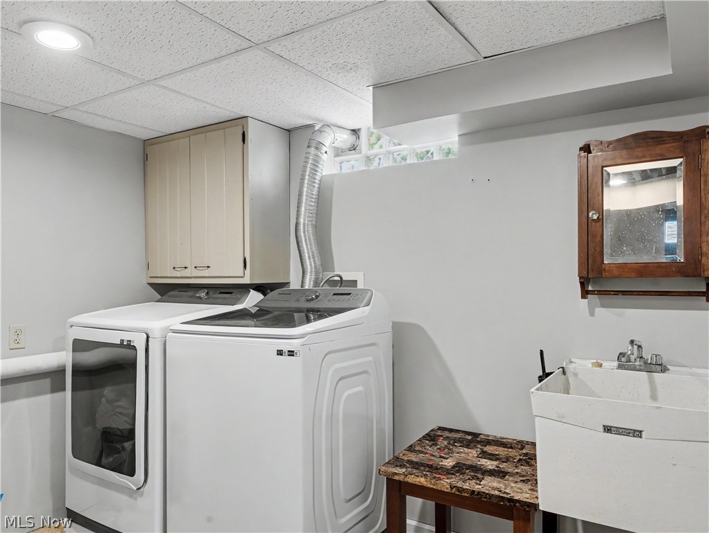 6209 Columbus Road NE Louisville OH 44641