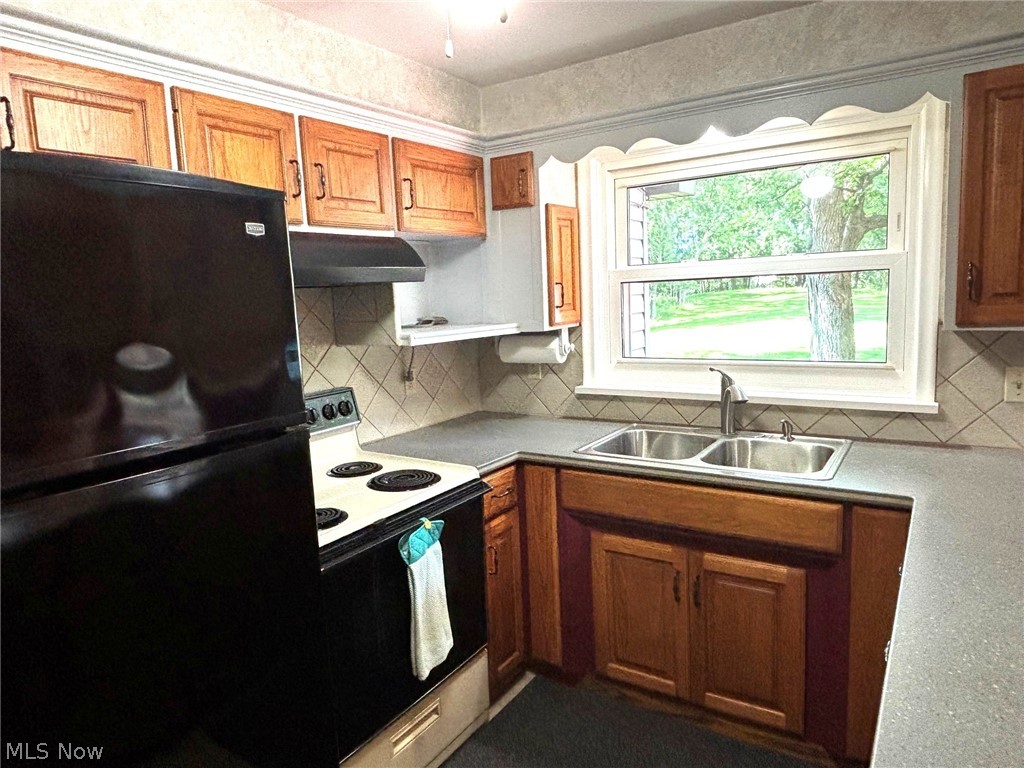 1961 Killian Road Akron OH 44312