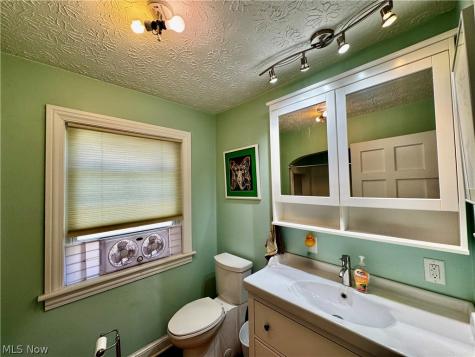 250 Malden Street Akron OH 44313