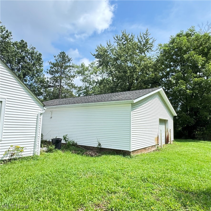 547 Ewart Road Akron OH 44312