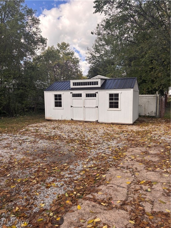 1453 Woodbirch Avenue Akron OH 44314