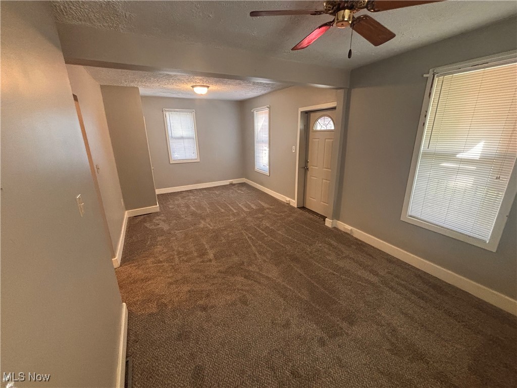 1453 Woodbirch Avenue Akron OH 44314