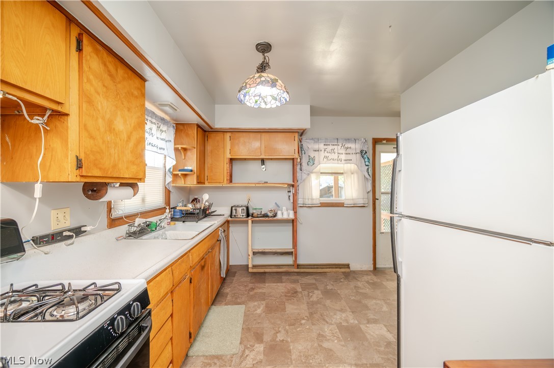 3126 Linda Drive NW Warren OH 44485