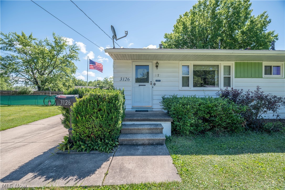 3126 Linda Drive NW Warren OH 44485