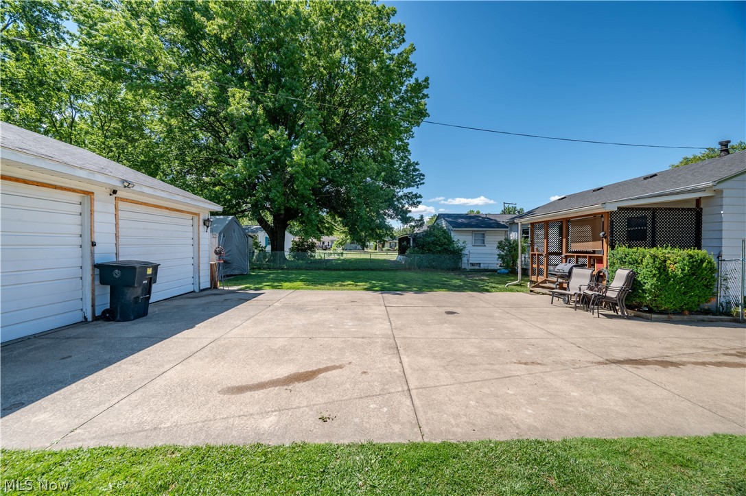 3126 Linda Drive NW Warren OH 44485