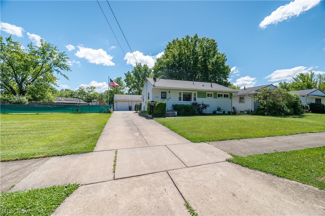 3126 Linda Drive NW Warren OH 44485