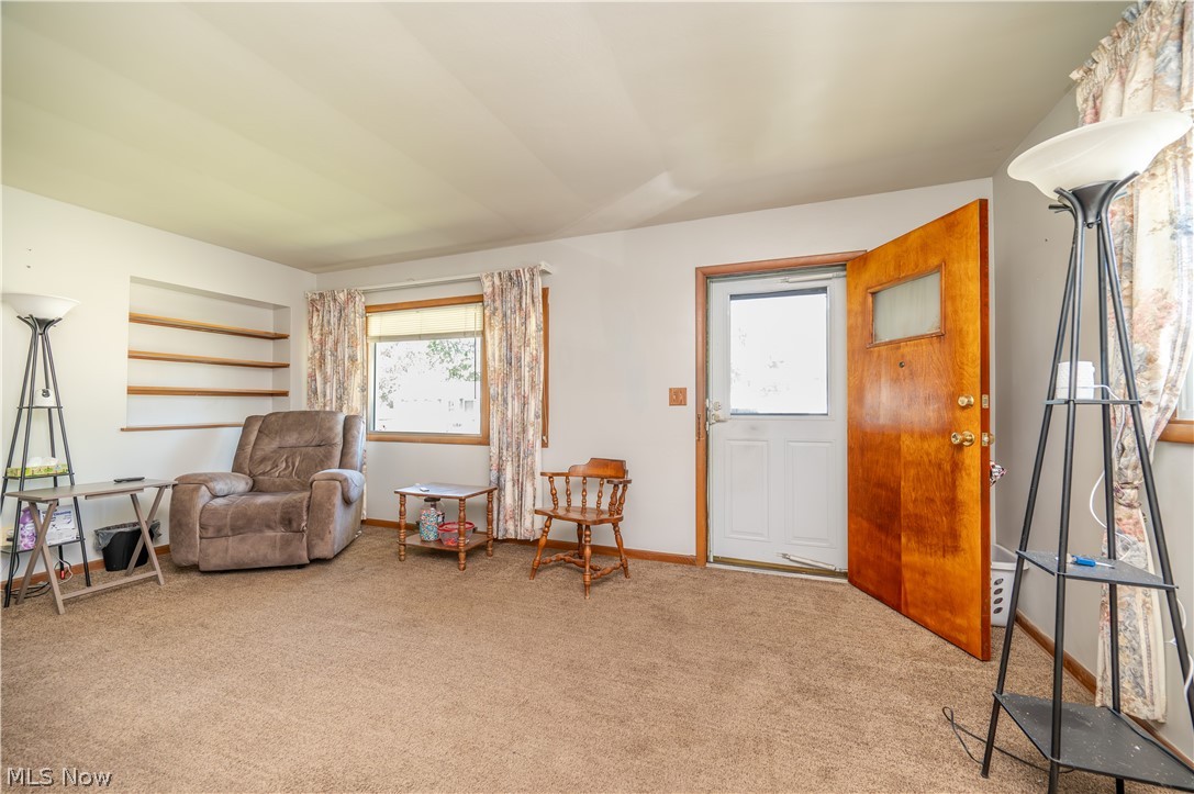 3126 Linda Drive NW Warren OH 44485