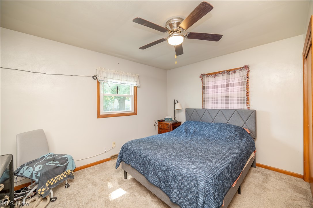 3126 Linda Drive NW Warren OH 44485