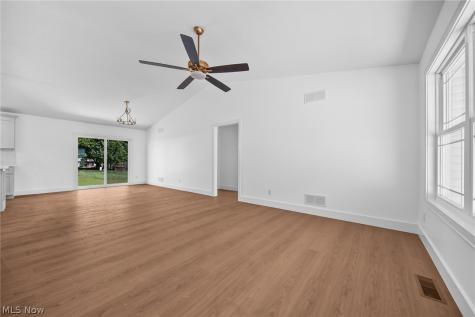 29 Euclid Street Marshallville OH 44645