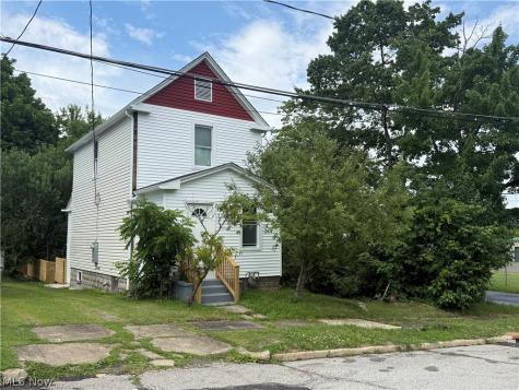 1504 Manhattan Avenue Youngstown OH 44509