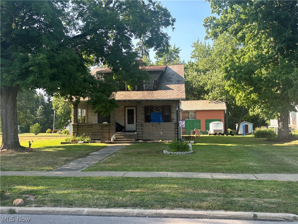 284 W Main Street Andover OH 44003