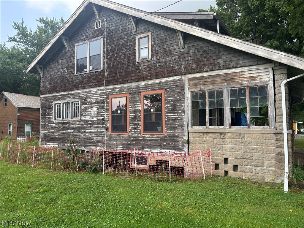284 W Main Street Andover OH 44003