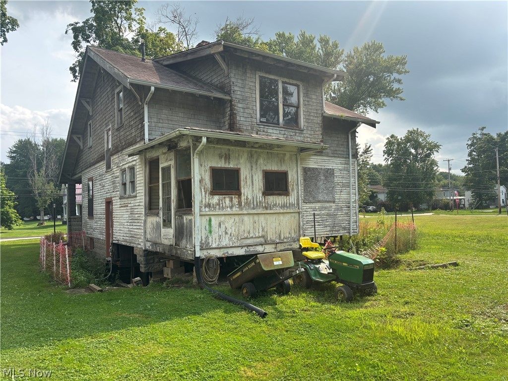 284 W Main Street Andover OH 44003