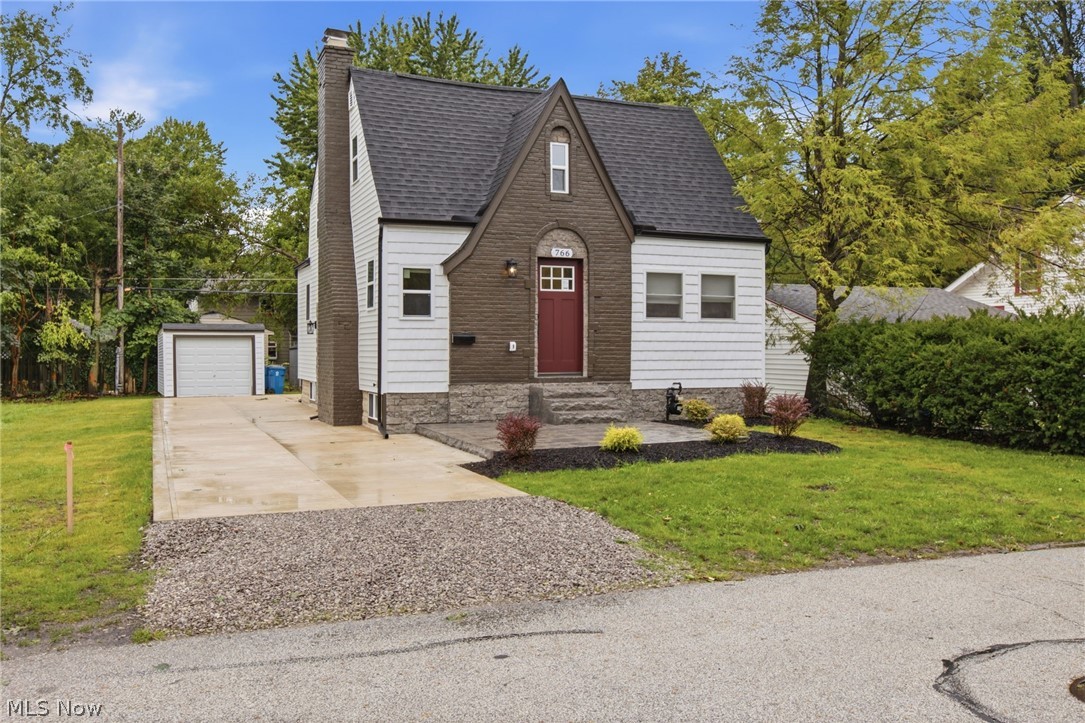 766 Cherokee Trail Willoughby OH 44094