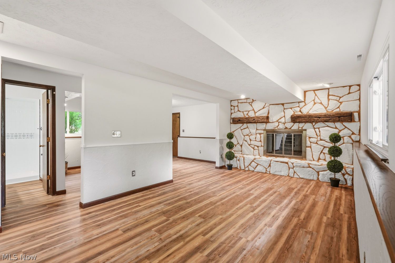 7606 Woodcrest Avenue NE Canton OH 44721