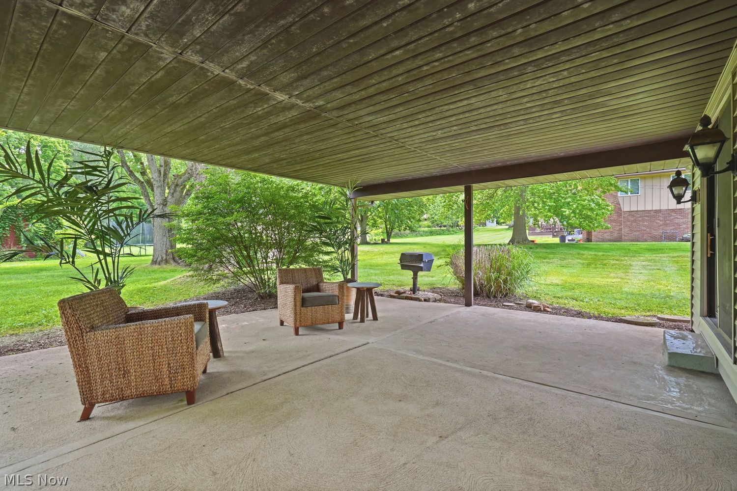 7606 Woodcrest Avenue NE Canton OH 44721