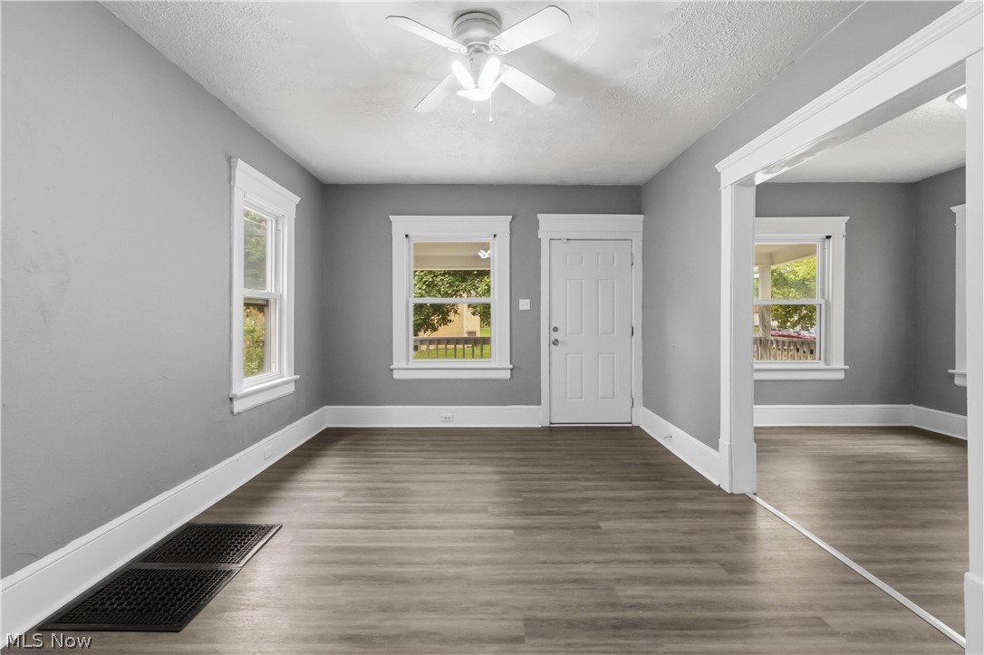 980 Pardee Avenue Akron OH 44306