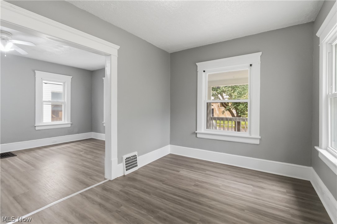 980 Pardee Avenue Akron OH 44306