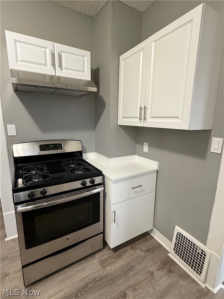 980 Pardee Avenue Akron OH 44306