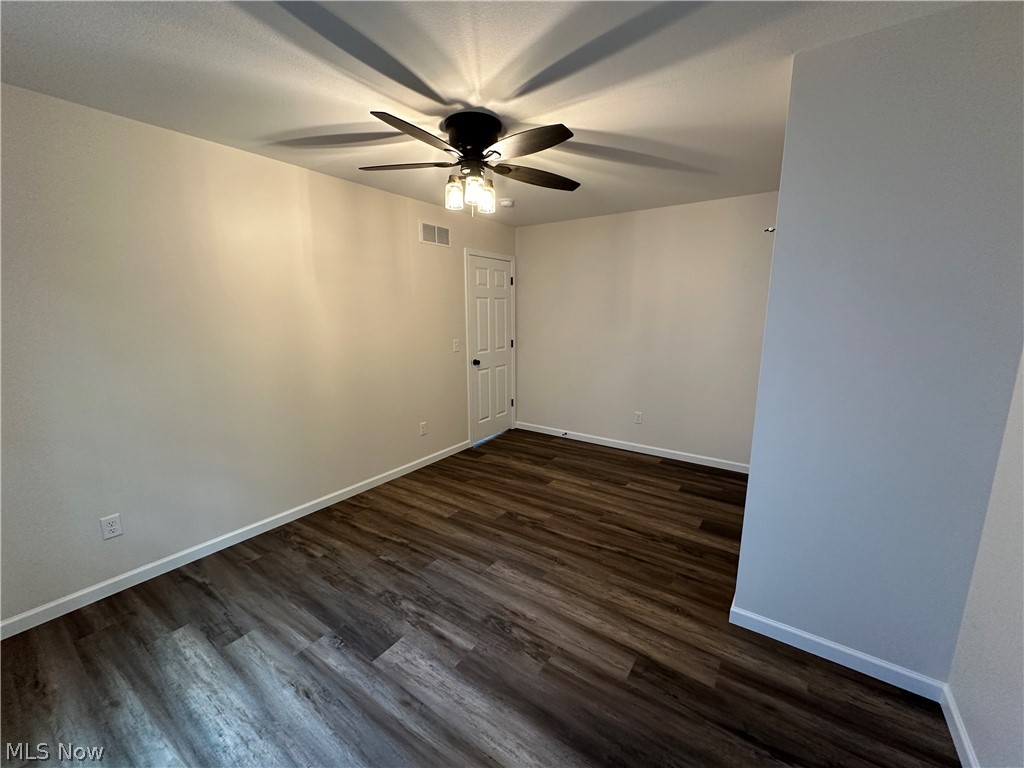 434 8th Street Struthers OH 44471