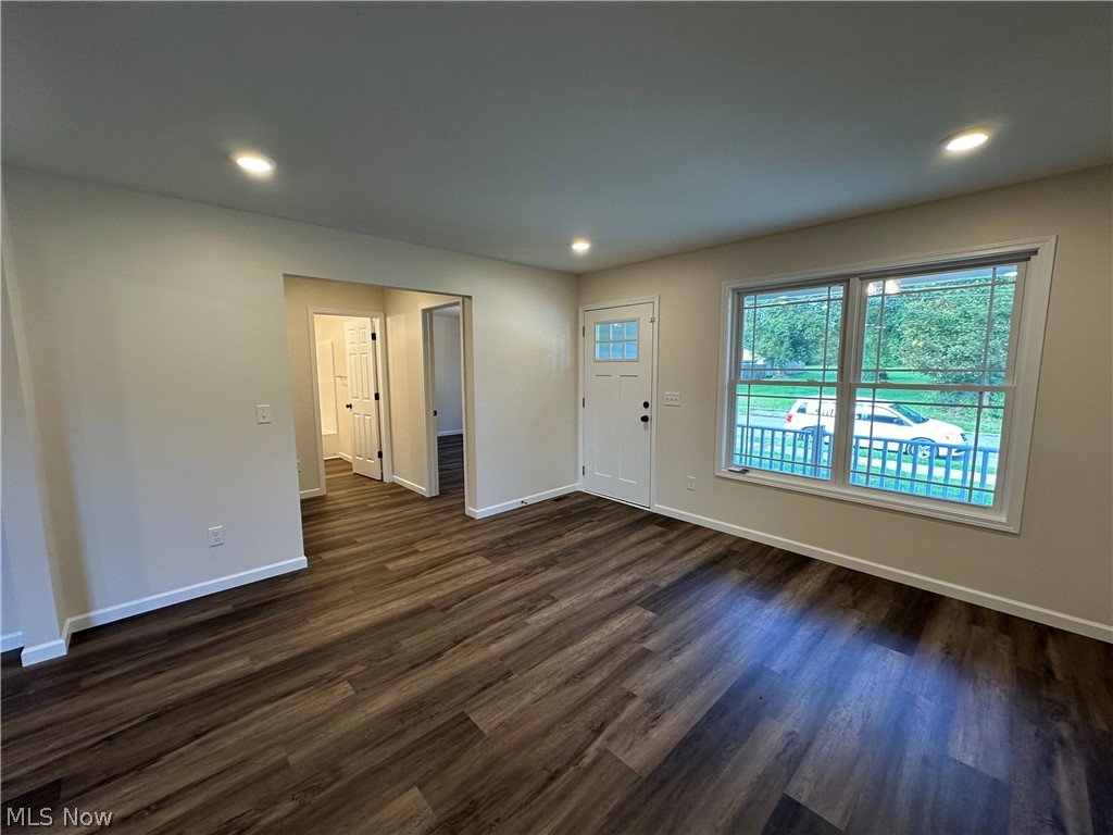 434 8th Street Struthers OH 44471