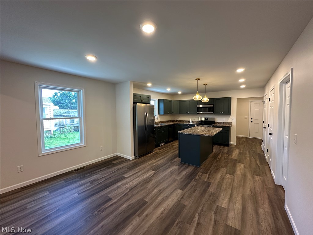 434 8th Street Struthers OH 44471