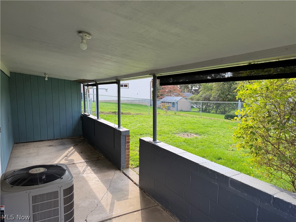 128 2nd Street Wadsworth OH 44281