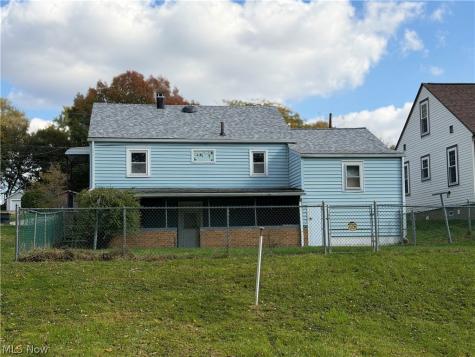 128 2nd Street Wadsworth OH 44281