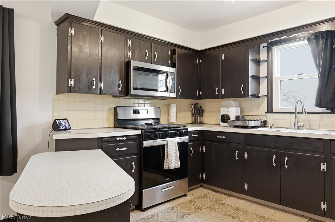 1782 Nova Lane Poland OH 44514