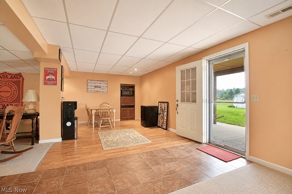 5566 River Road Madison OH 44057