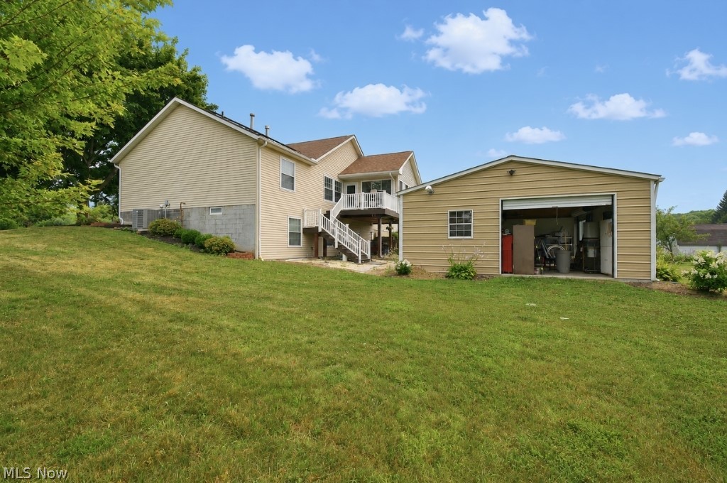 5566 River Road Madison OH 44057