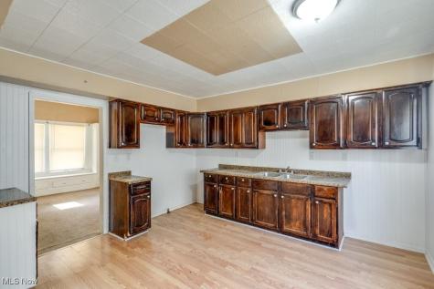 11402 Avon Avenue Cleveland OH 44105